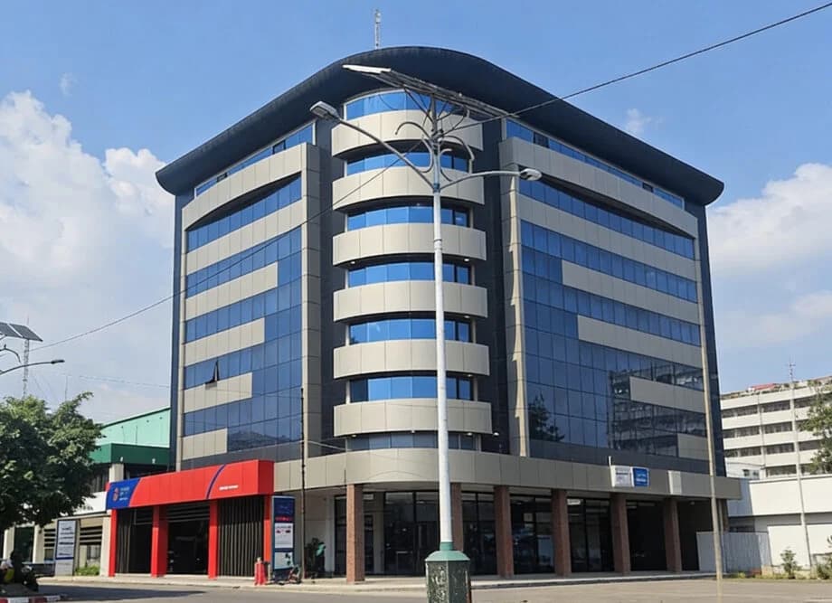 Photo façace AFG Bank Cameroun